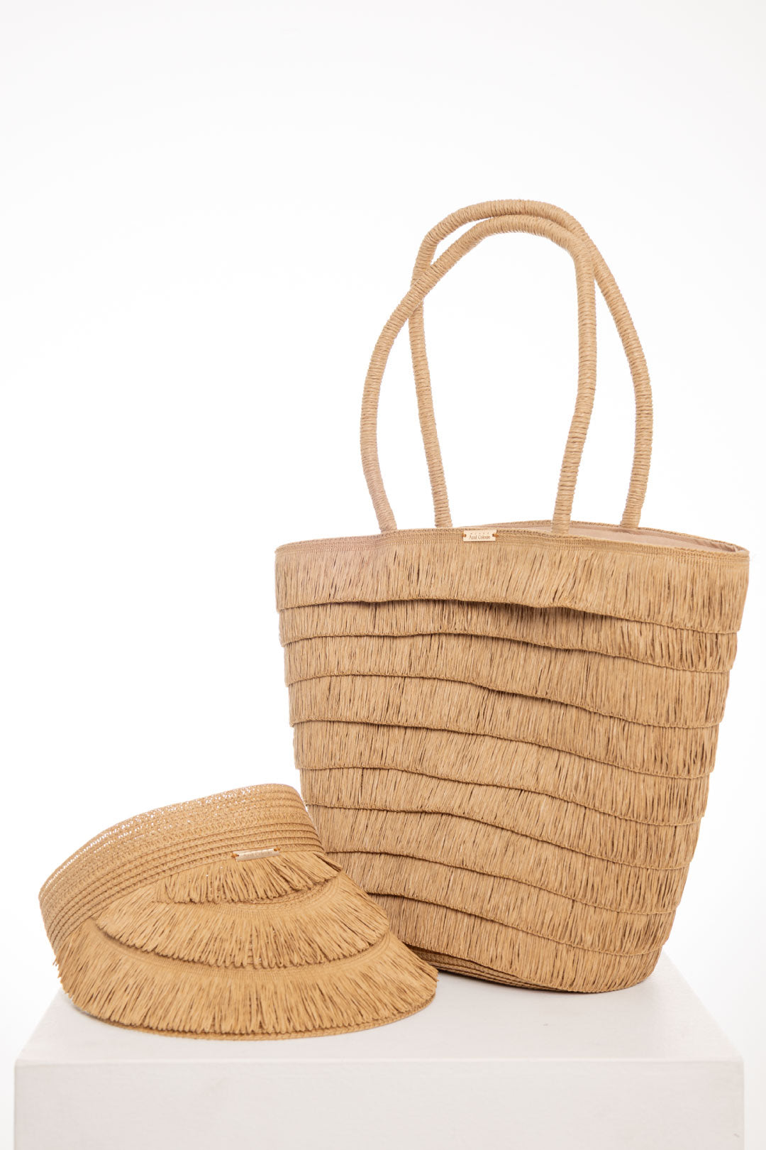 BOLSO Y VISERA