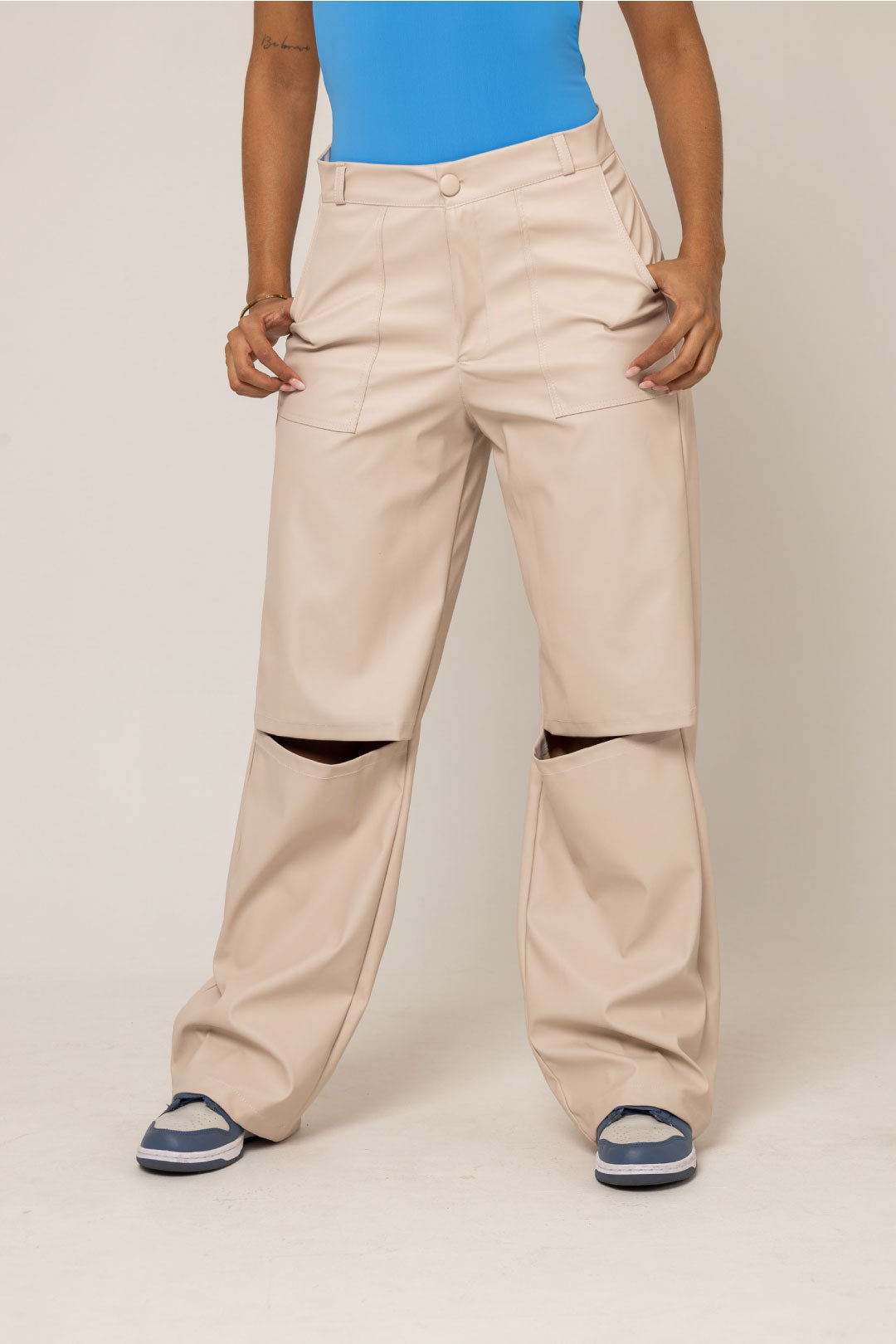 PANTALÓN LEO CREMA