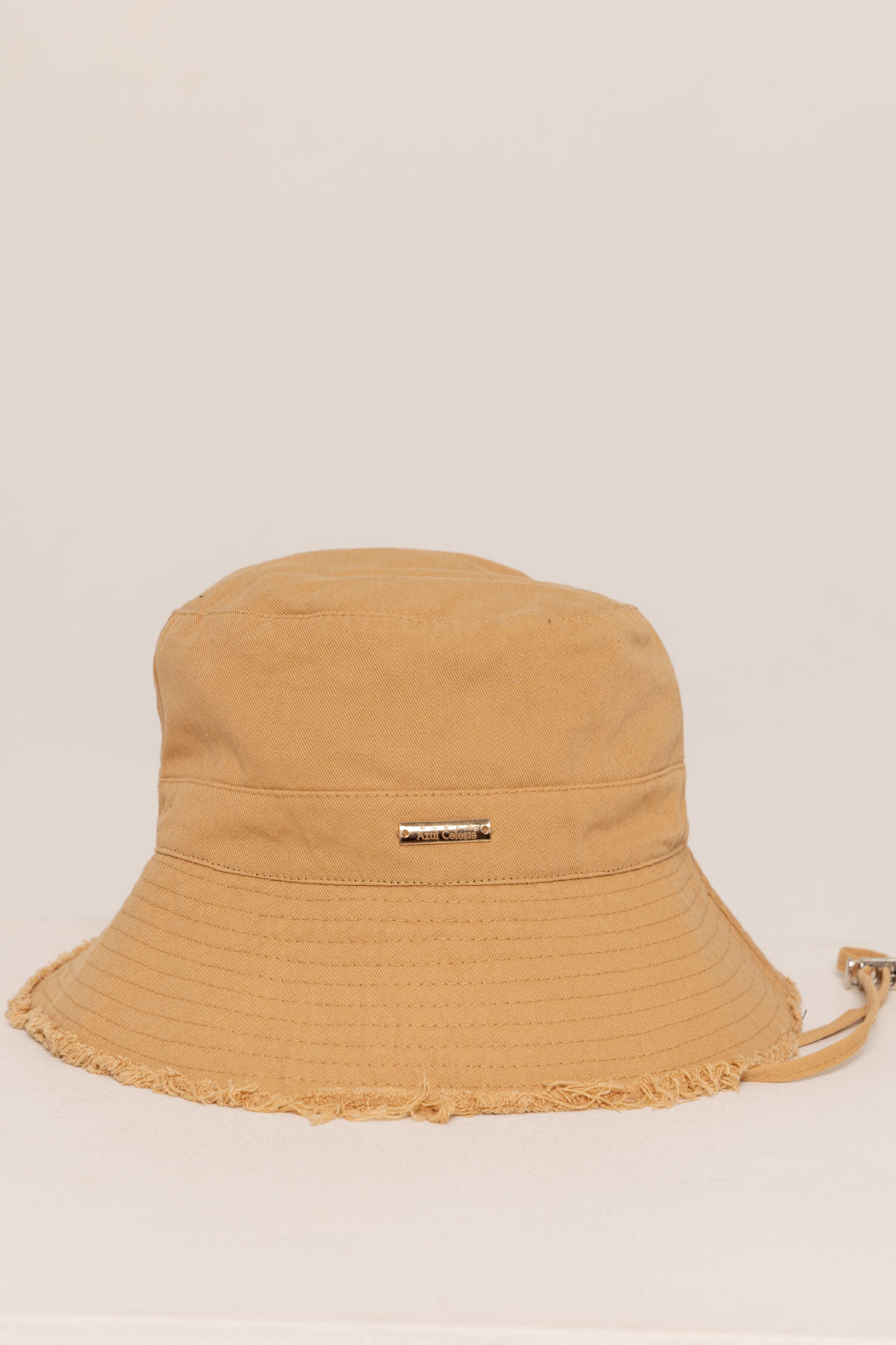 PAVA MARI CAMEL