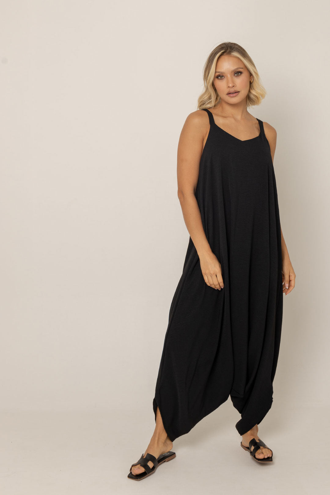 JUMPSUIT MARIANA NEGRO