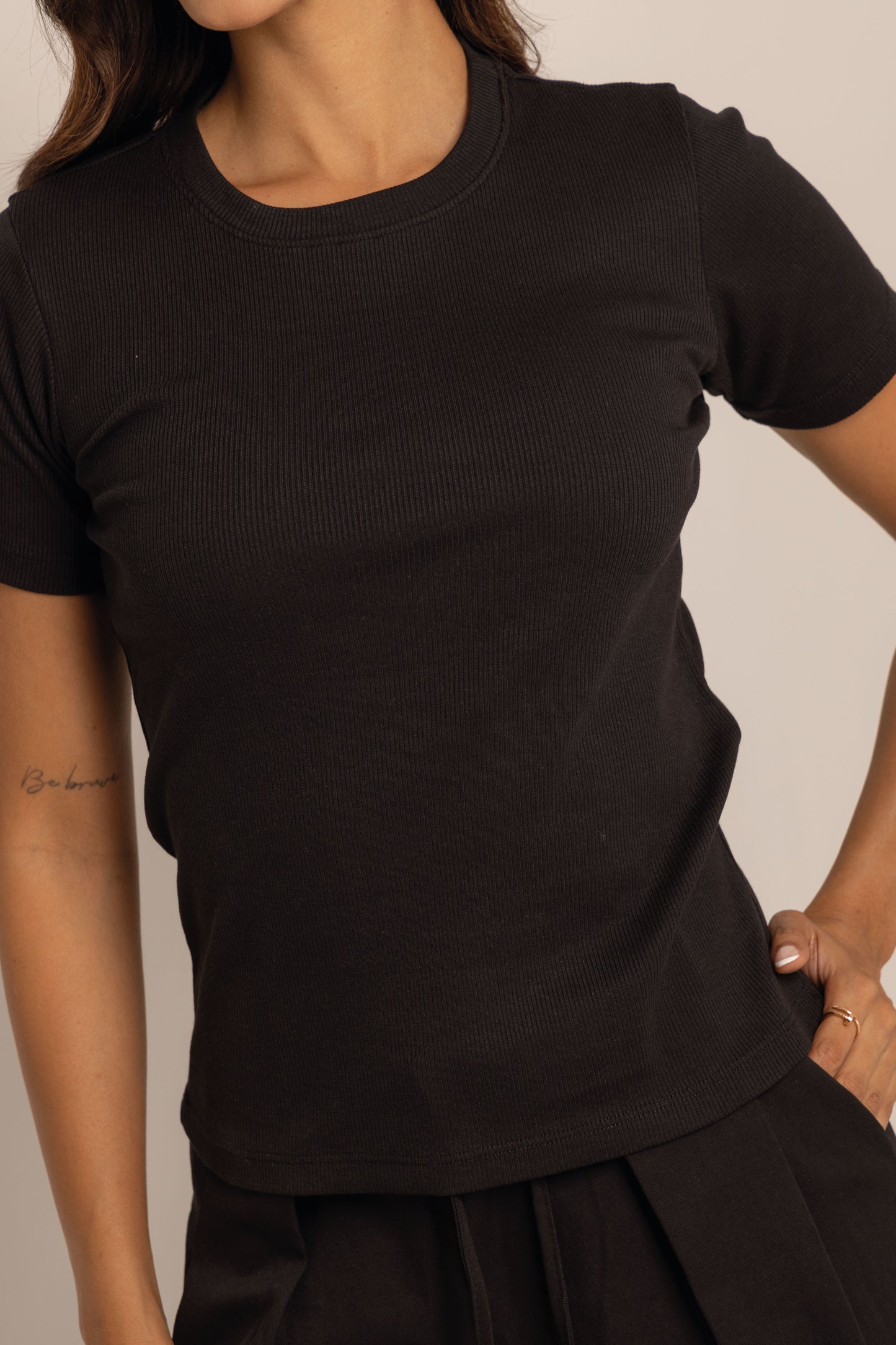 CAMISETA EMMA NEGRO